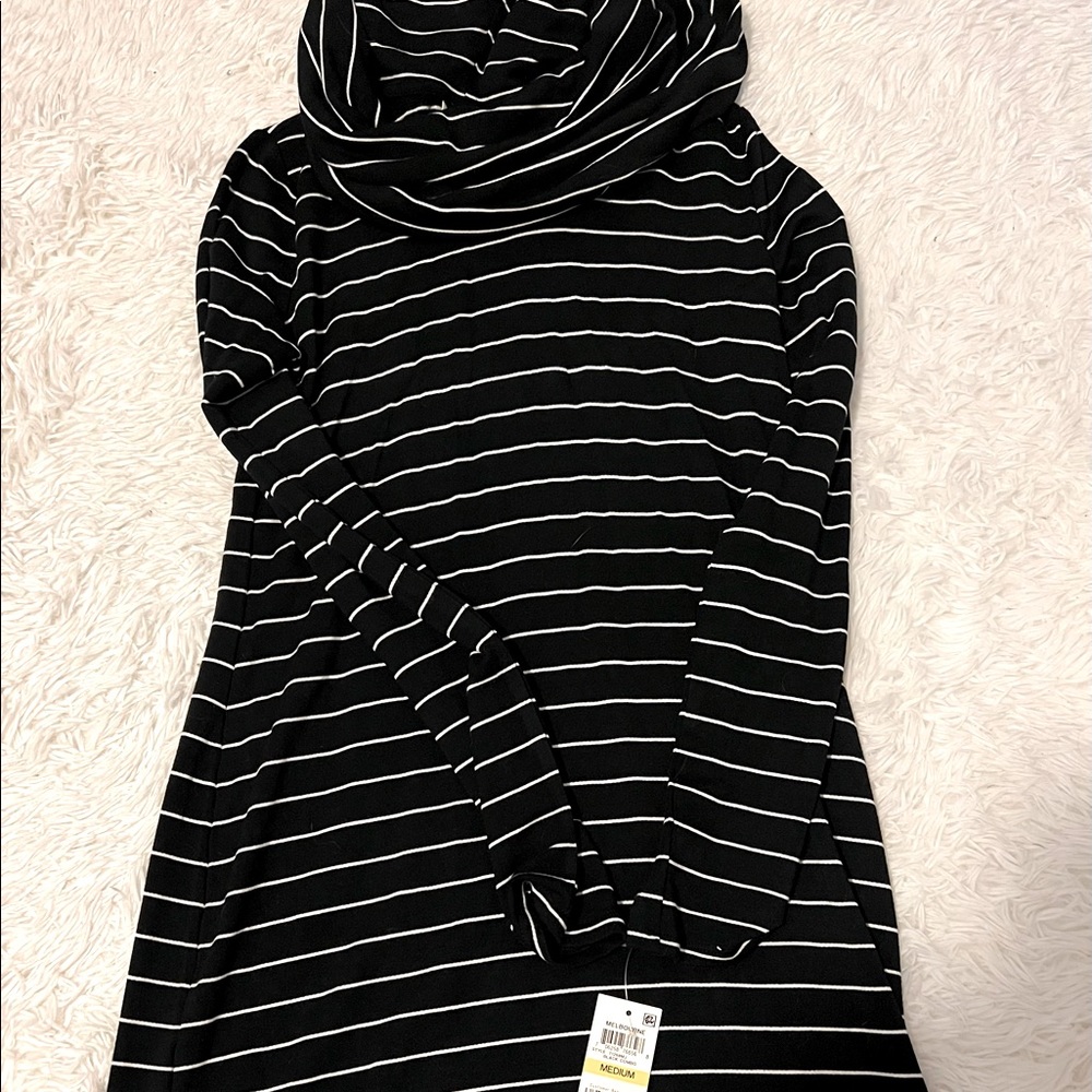 Madison Jules turtleneck dress - women's medium - tags attached never worn!